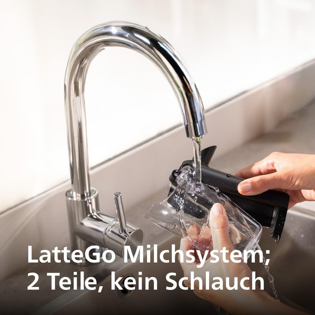 Serie 5500 Kaffeevollautomat – LatteGo Milchsystem,20 heiße und kalte Kaffeespezialitäten,40% leiser mit SilentBrew, QuickStart, Schwarz/Grau (EP5544/50)